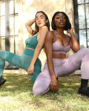 Load image into Gallery viewer, Megara Seamless Sports Bra - Purple