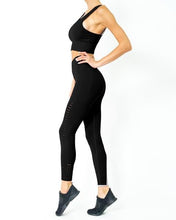 Load image into Gallery viewer, Mesh Seamless Set - Black Savoy Active