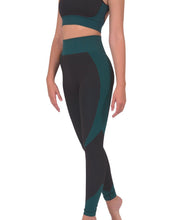 Load image into Gallery viewer, Trois Seamless Legging - Black With Blue Savoy Active