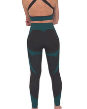 Load image into Gallery viewer, Trois Seamless Legging - Black With Blue Savoy Active