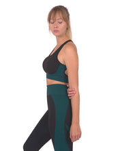 Load image into Gallery viewer, Trois Seamless Sports Bra - Black With Blue Savoy Active