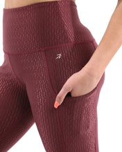 Load image into Gallery viewer, Verona  Set - Maroon - Size Small Savoy Active