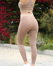 Load image into Gallery viewer, Bedford Seamless Python Pattern Leggings &amp; Sports Bra Set- Coffee