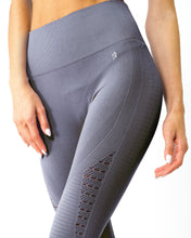 Load image into Gallery viewer, Mesh Seamless Legging With Ribbing Detail - Grey Purple Savoy Active