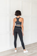 Load image into Gallery viewer, Rise Up Active Leggings Living Free Beauty