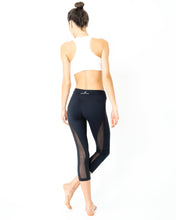 Load image into Gallery viewer, l&#39;Espace Low-Waisted Capri Savoy Active